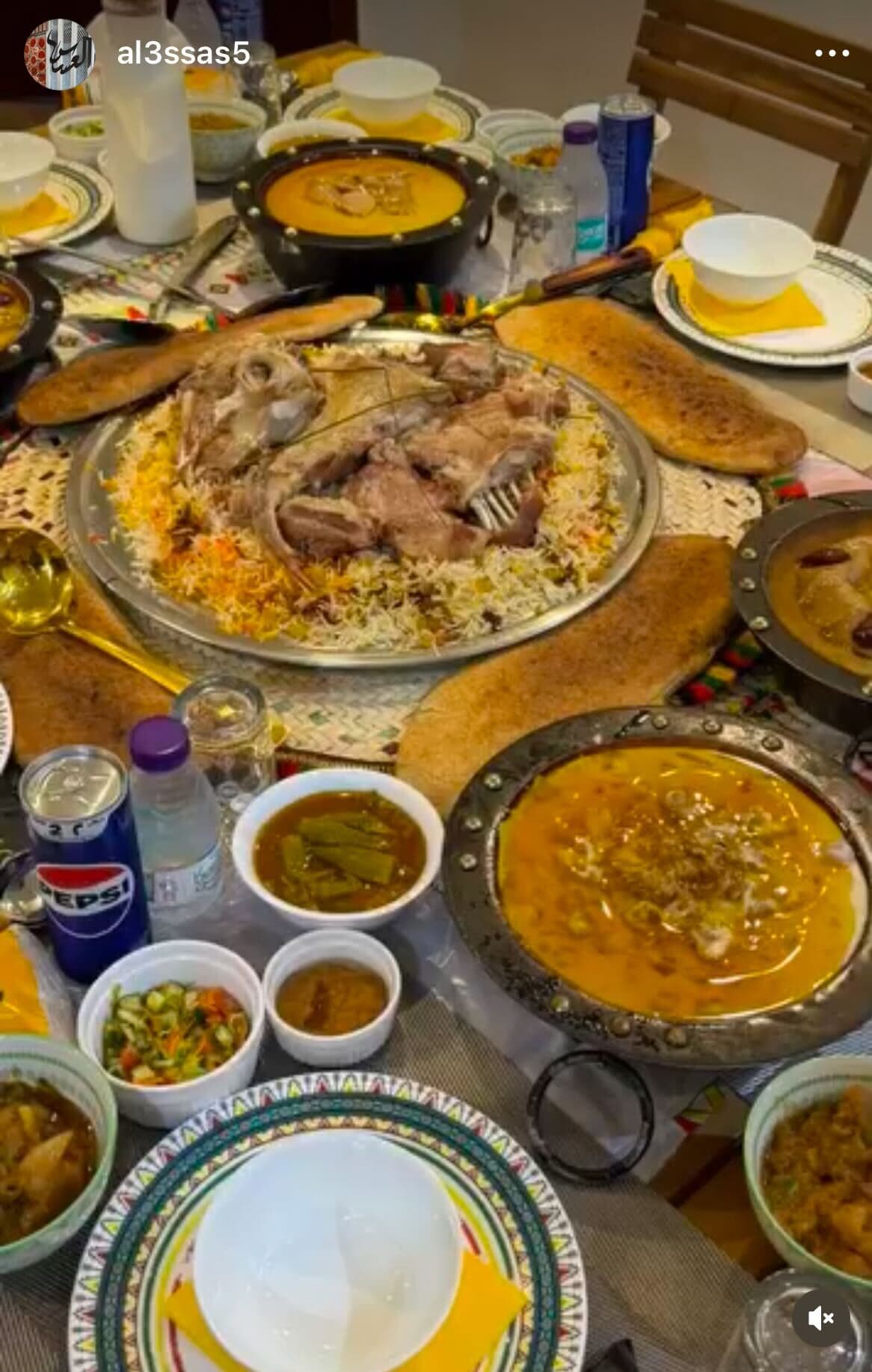 A live cooking experience at the Assas Majlis with a chef