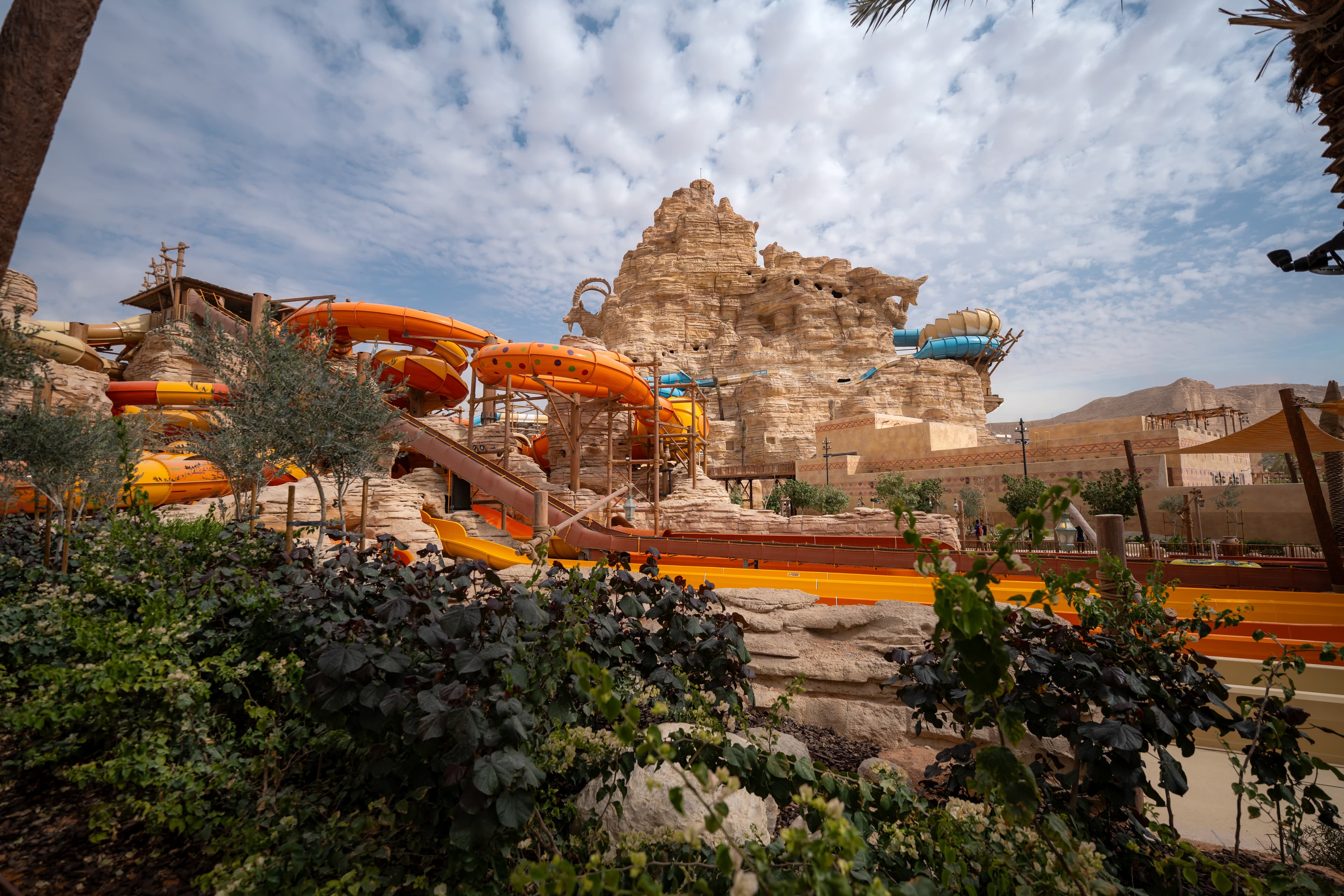 Qiddiya: 3-Night 5-Star + Aquarabia & Transfer (3 Pax)