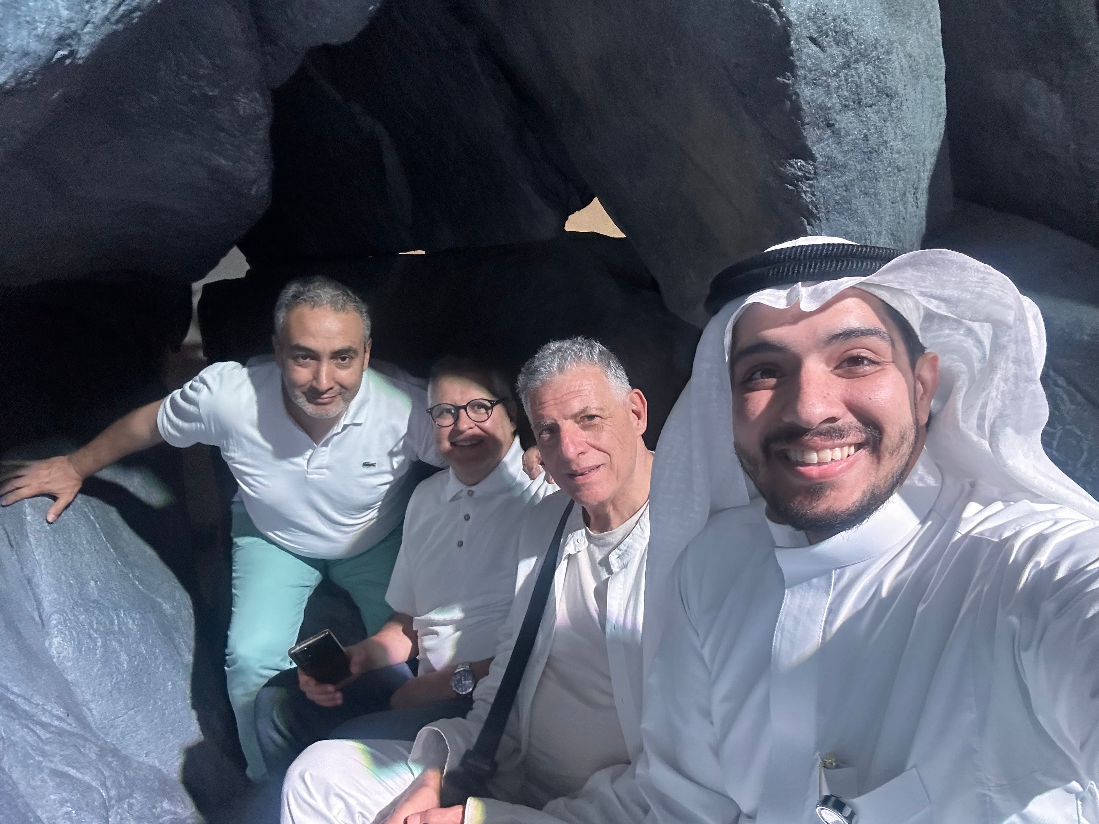 Abdullah Ahmadoh gallery image 4