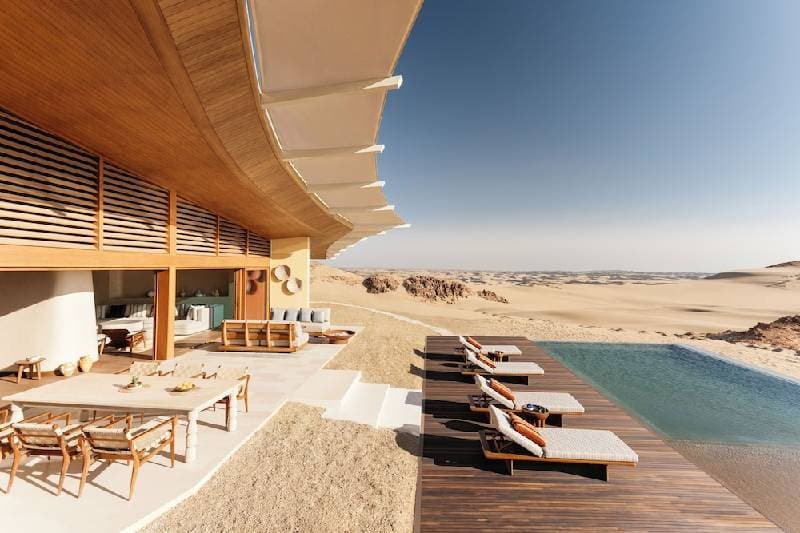 المدينة وأملج: باقة منتجع Six Senses