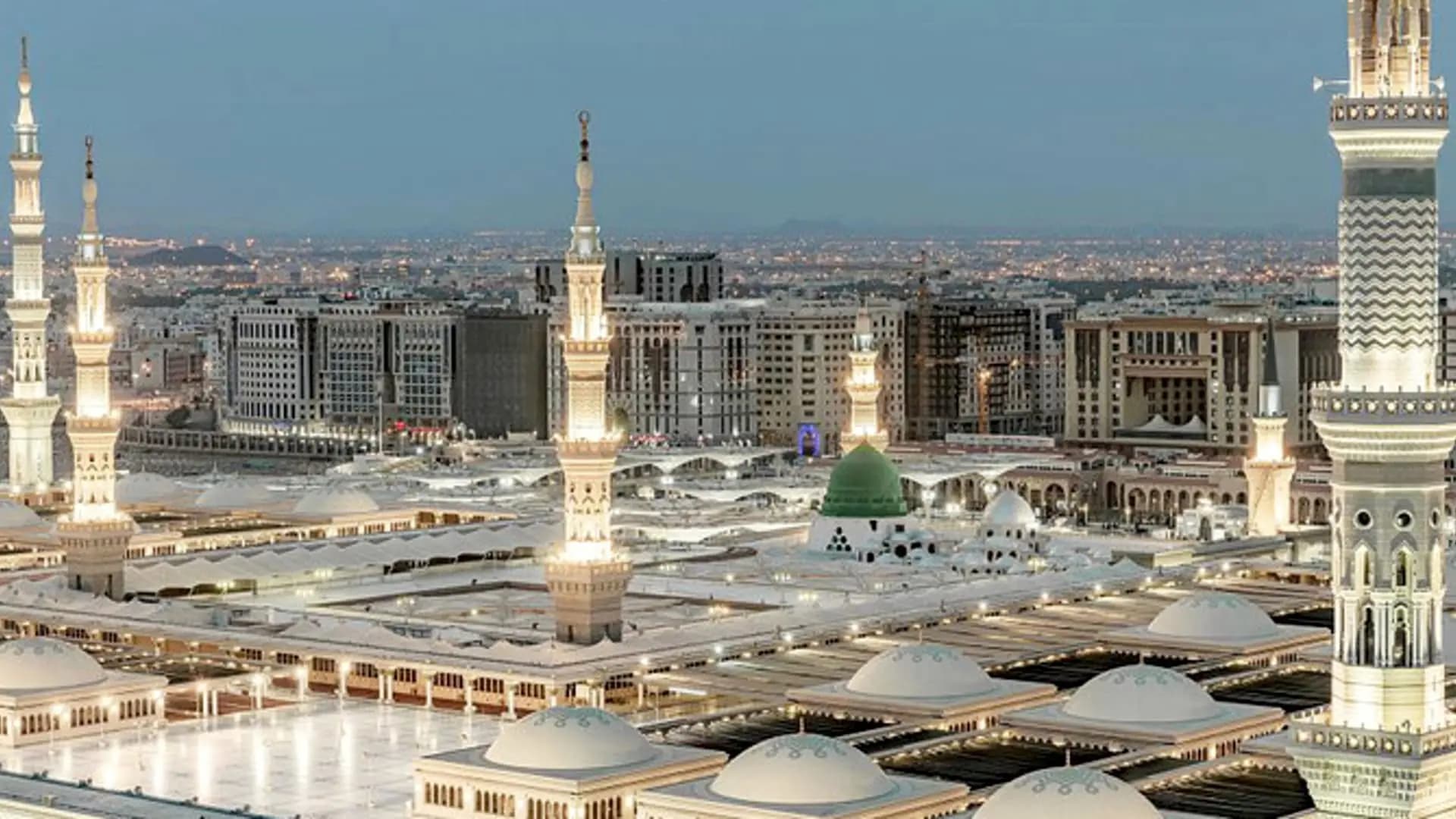 رحلة العمرة الفاخرة 7 أيام – مكة والمدينة مع تجارب ثقافية