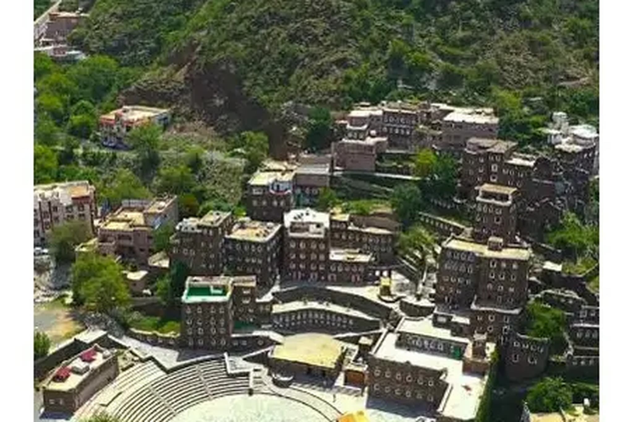 Experience visiting the Asiri coffee farms in Rijal Almaa