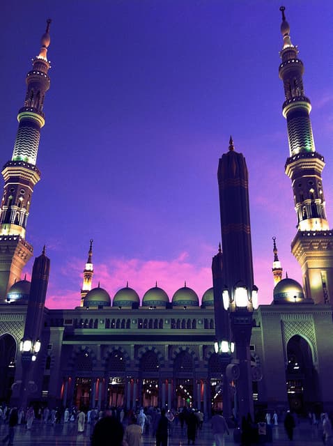 المدينة والرياض: باقة 4 ليالٍ متكاملة