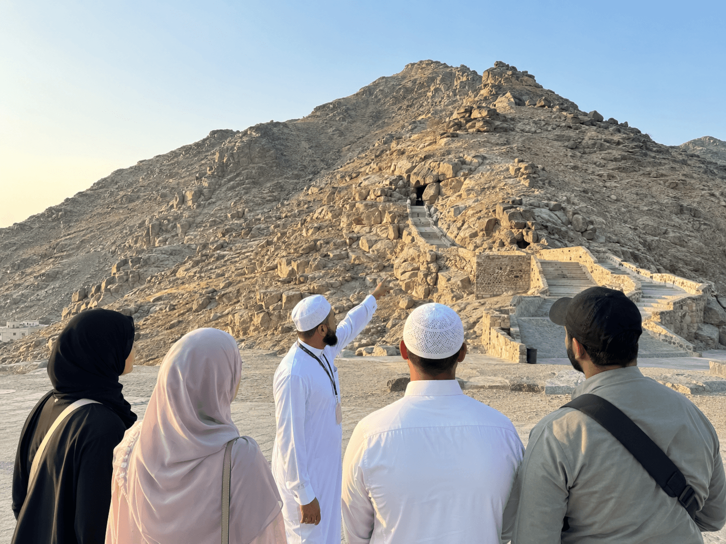 A tour of the holy sites in Mecca with a tour guide