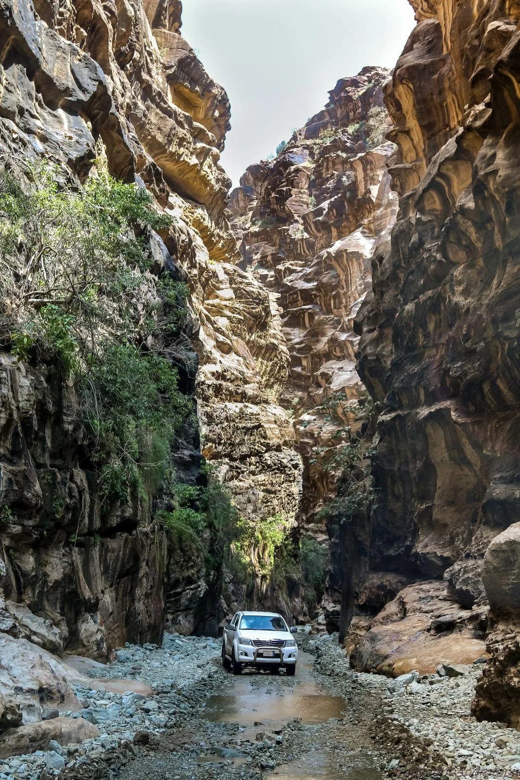 Abha: Wadi Lajab and Black Mountain Adventure
