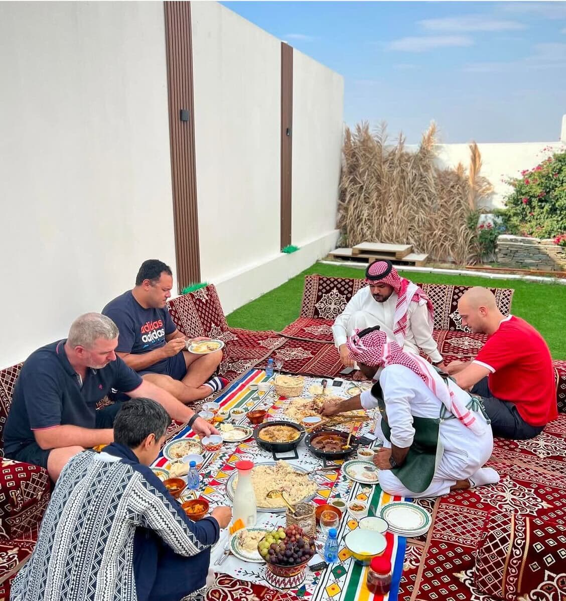A live cooking experience at the Assas Majlis with a chef